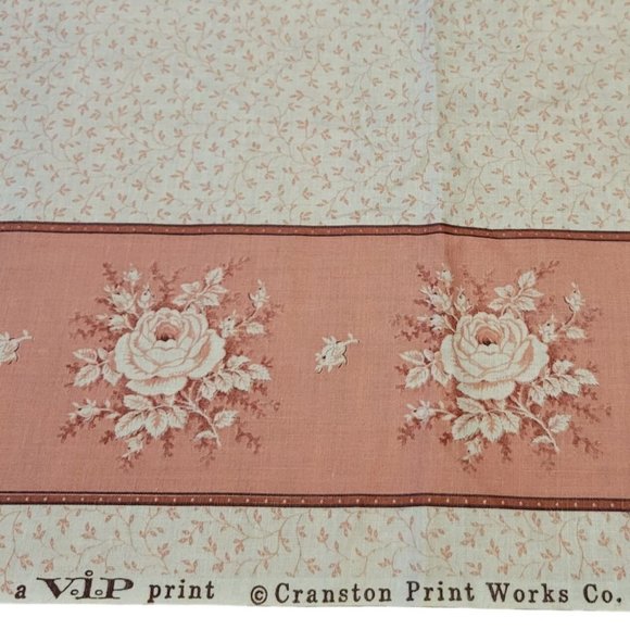 VIP Screen Print Cranston Printworks Quilt Panel Cotton Pink Roses - Picture 5 of 5